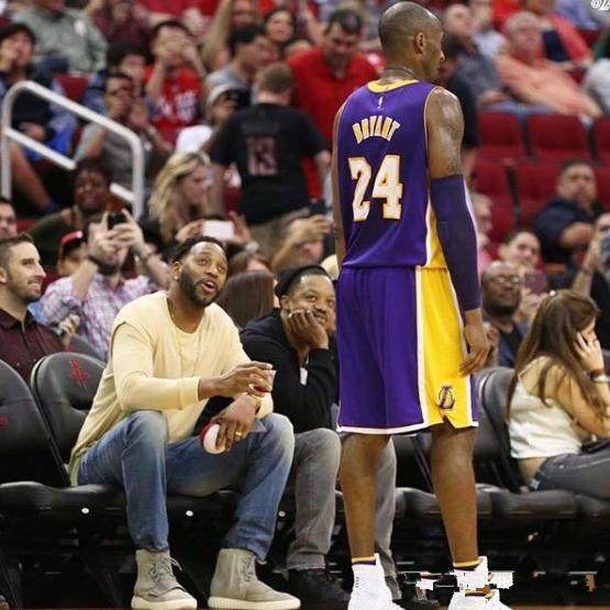 申花3-1津门虎连续两年屈居亚军，李嗣镕首秀即破门，吴曦点射