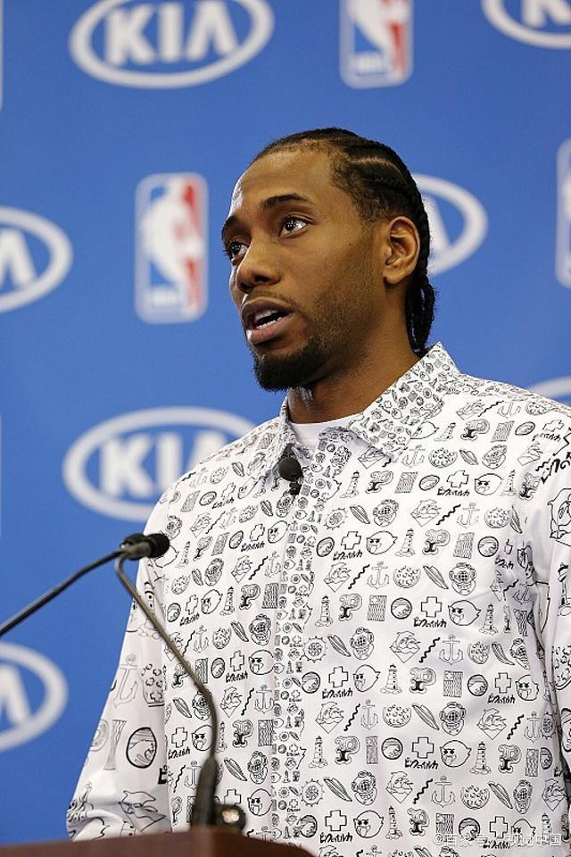 能得分还能传球！马刺二队侧翼新援的进攻能力看起来非常全面？