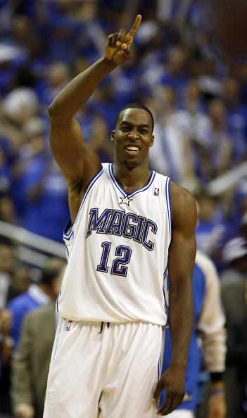 官方：辽宁本钢签下美国球员马库斯-亨特，裁掉奥立弗和布朗